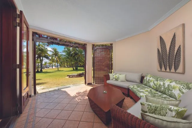 Dinarobin Beachcomber hotel
