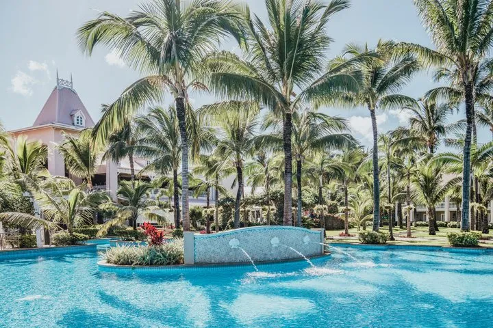 Sugar Beach Spa Resort Pool