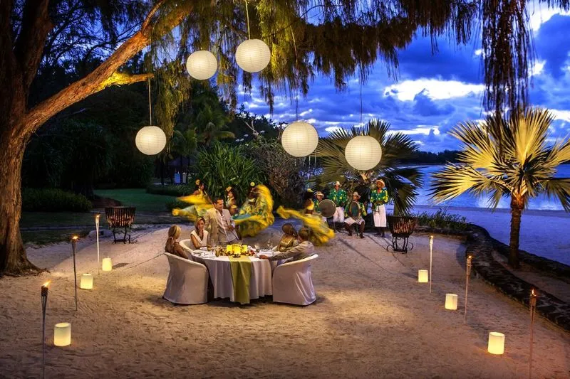 The Residence Luxury Hotel - Restaurant & Bar