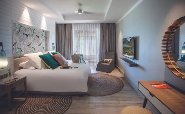 Rooms at Paradis Beachcomber Golf Resort & Spa - Mauritius Luxury Holidays