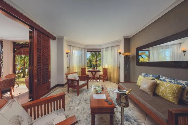 Dinarobin Beachcomber hotel