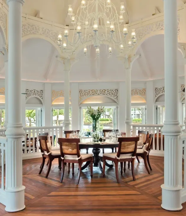 Annabellas Gastro Restaurant at Heritage Resorts Le Telfair