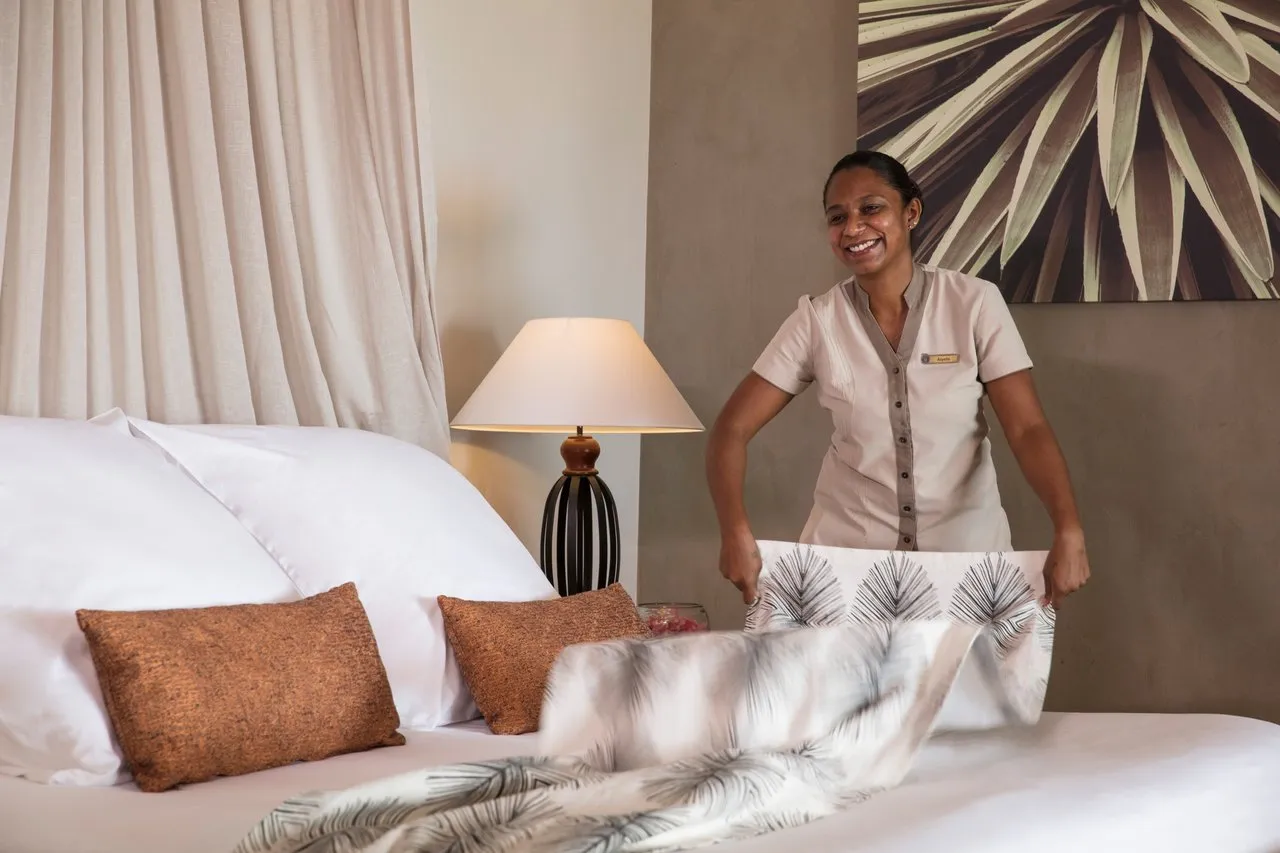 Dinarobin Beachcomber hotel