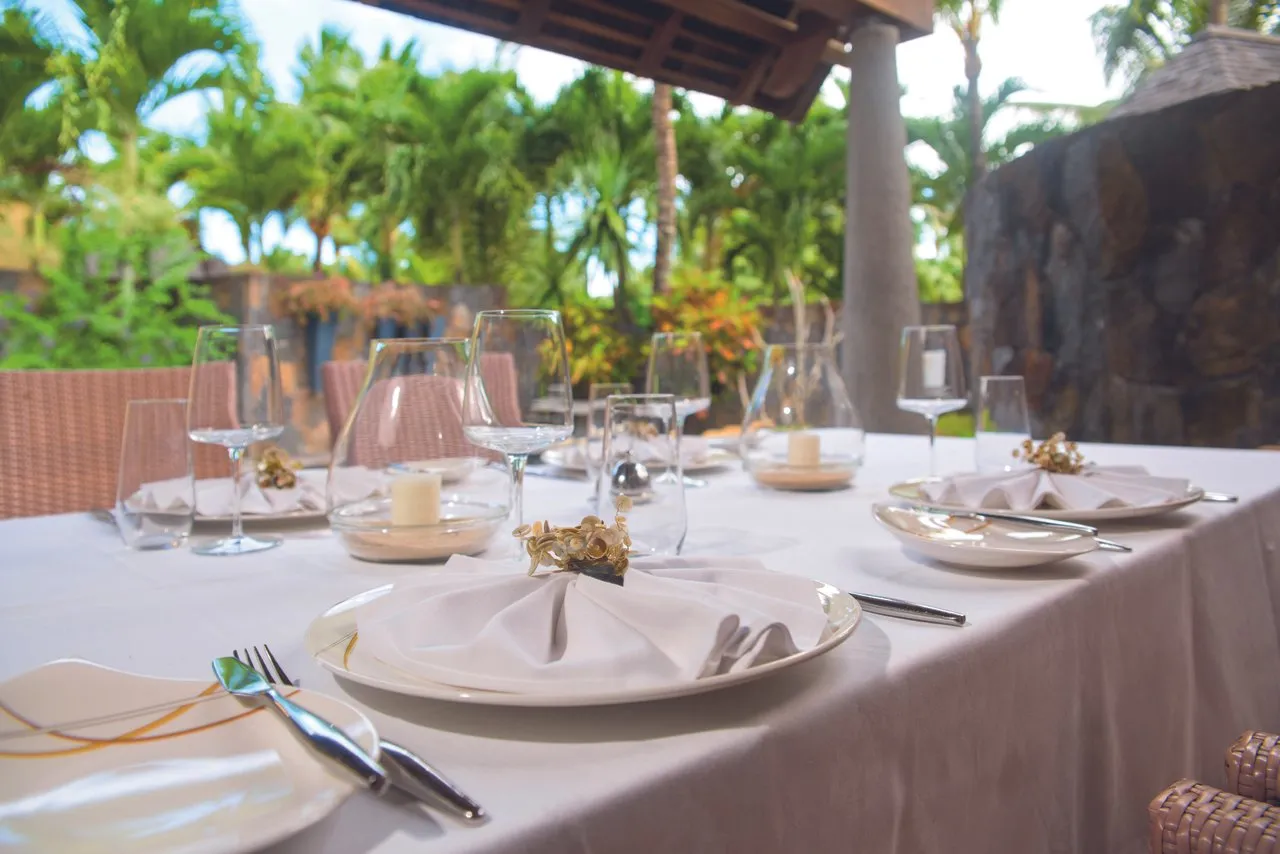 Restaurant & Bar - Trou aux Biches Beachcomber Golf Resort & Spa